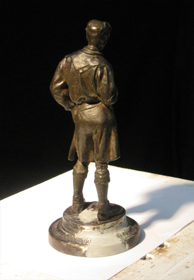 statue repair 3